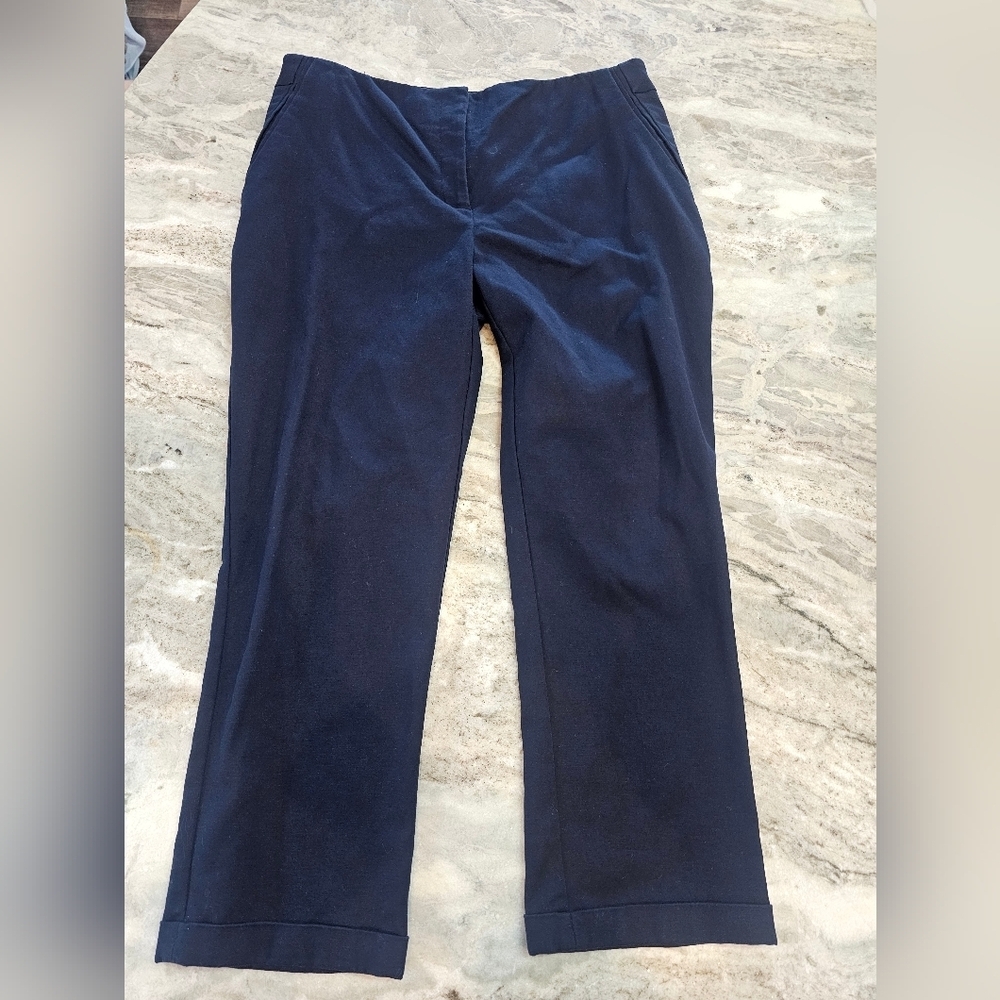 Chico’s So Slimming 0.5 Navy Crop Pants Stretch Pull On Women’s M